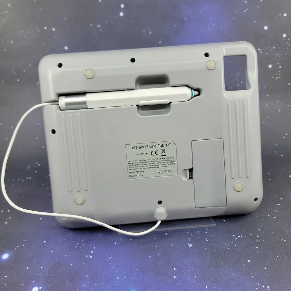 UDraw Nintendo Wii White Game Drawing Tablet Pre-owned